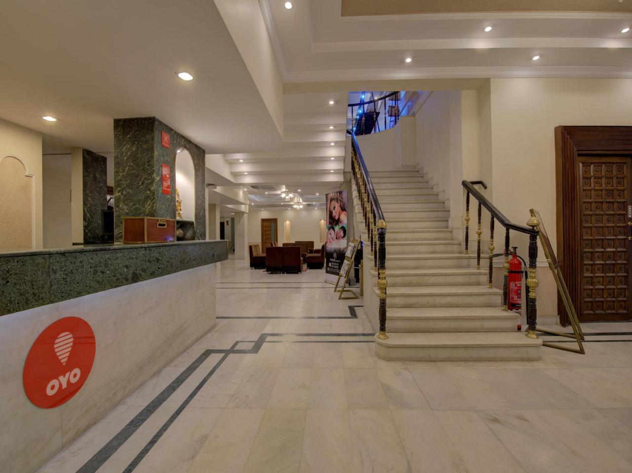 Oyo 1864 Hotel Yuvraj Ranchi Buitenkant foto