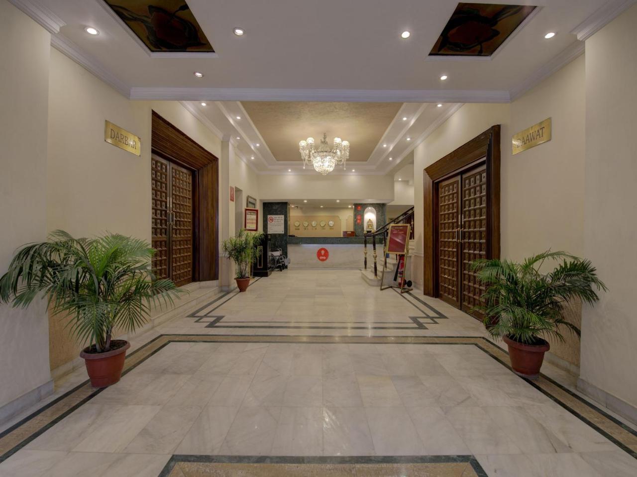 Oyo 1864 Hotel Yuvraj Ranchi Buitenkant foto